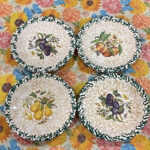 Elegant Fruit Motif Dinnerware Set by Himark. Made in Italy.